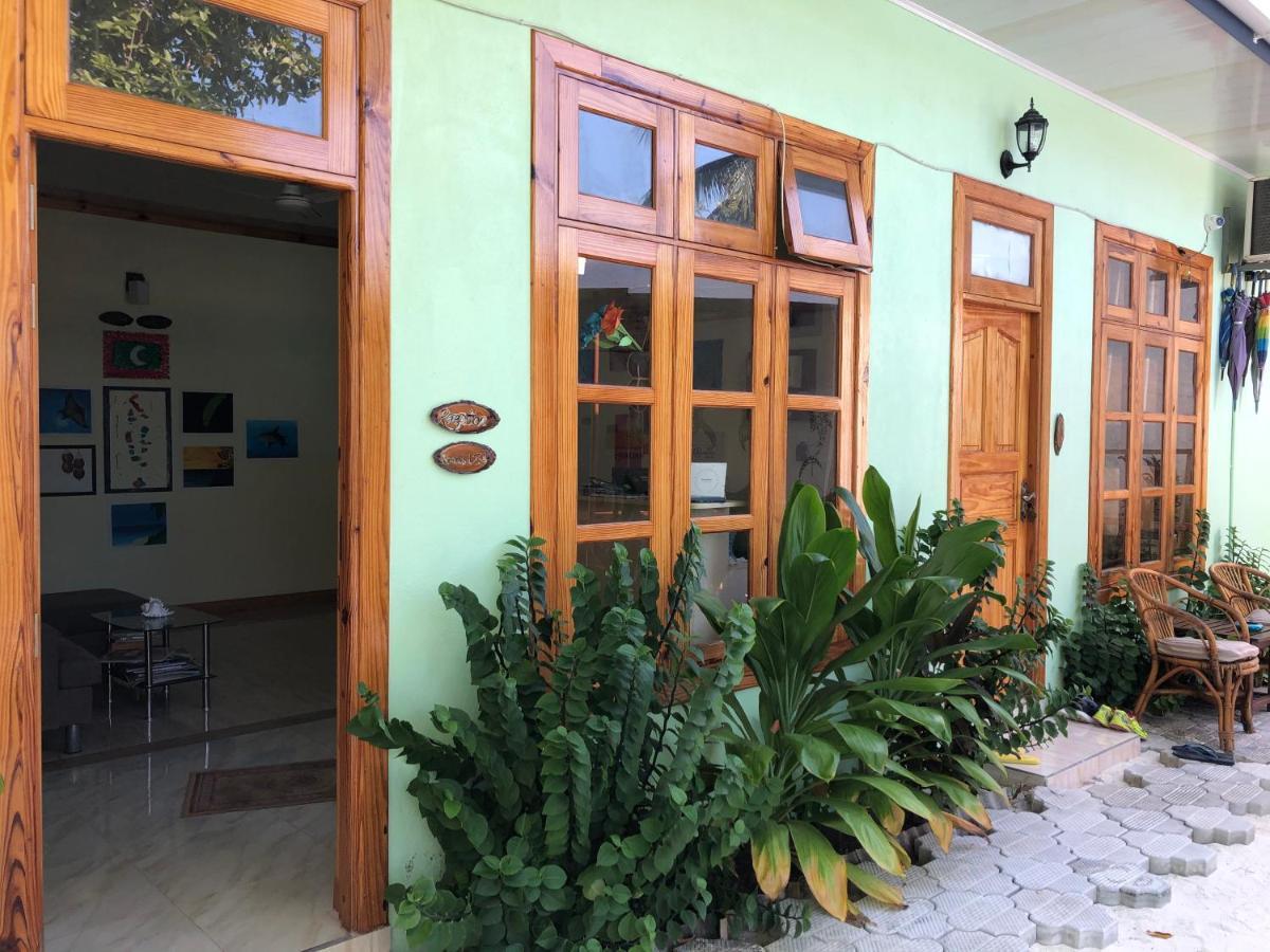 Royal Reef Stay Mathiveri Buitenkant foto